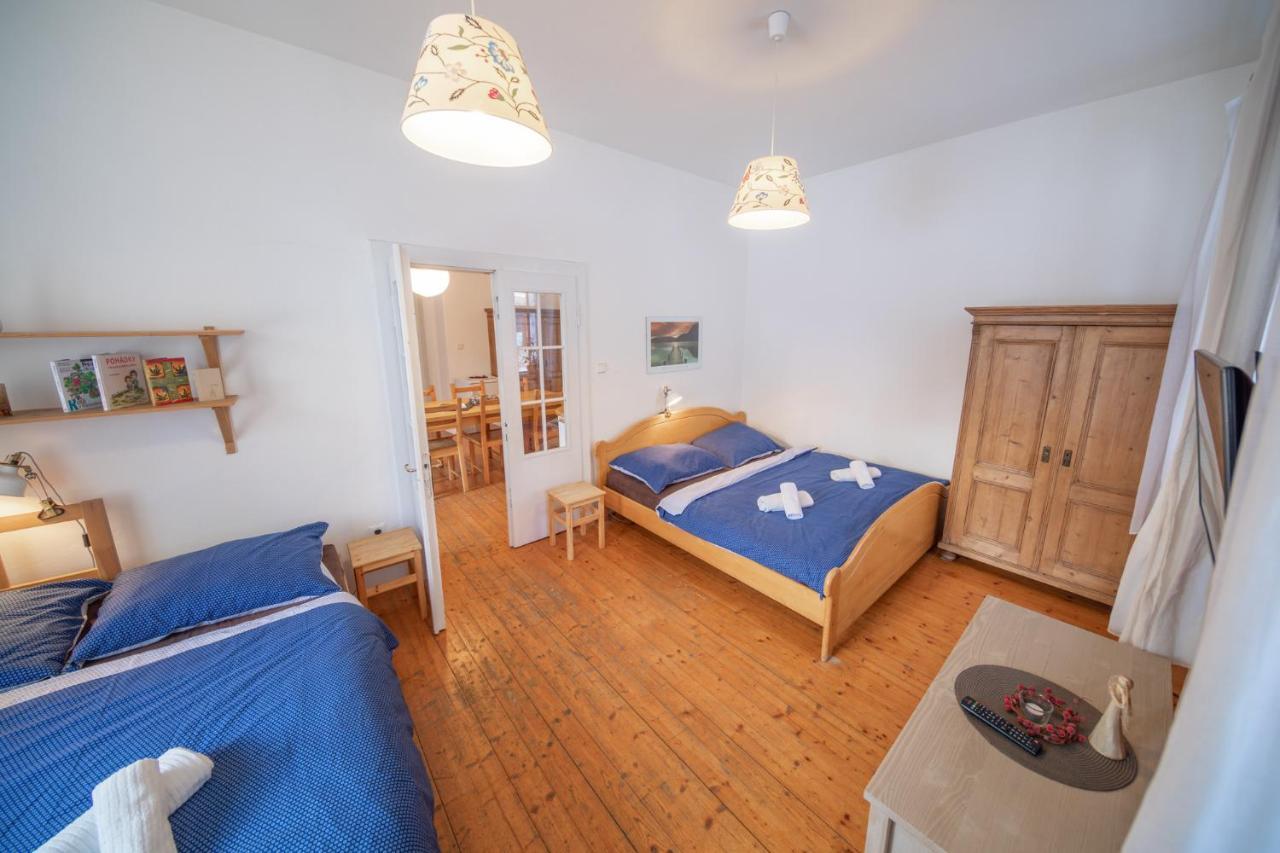 Apartment Ve Mlyne Teplice nad Metuji Bagian luar foto